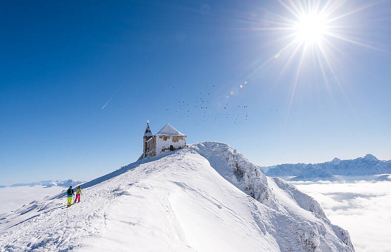 Schneeschuhwanderung zur Kirche am Dobratsch